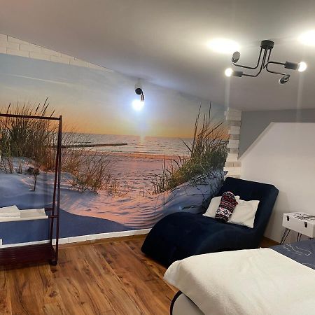 Apartament Przy Ulicy Zaruskiego Blisko Plazy Ustka Buitenkant foto