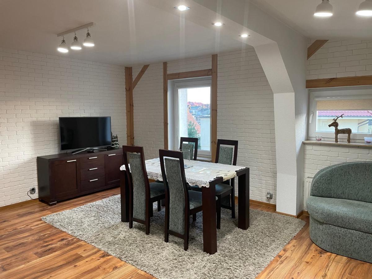 Apartament Przy Ulicy Zaruskiego Blisko Plazy Ustka Buitenkant foto