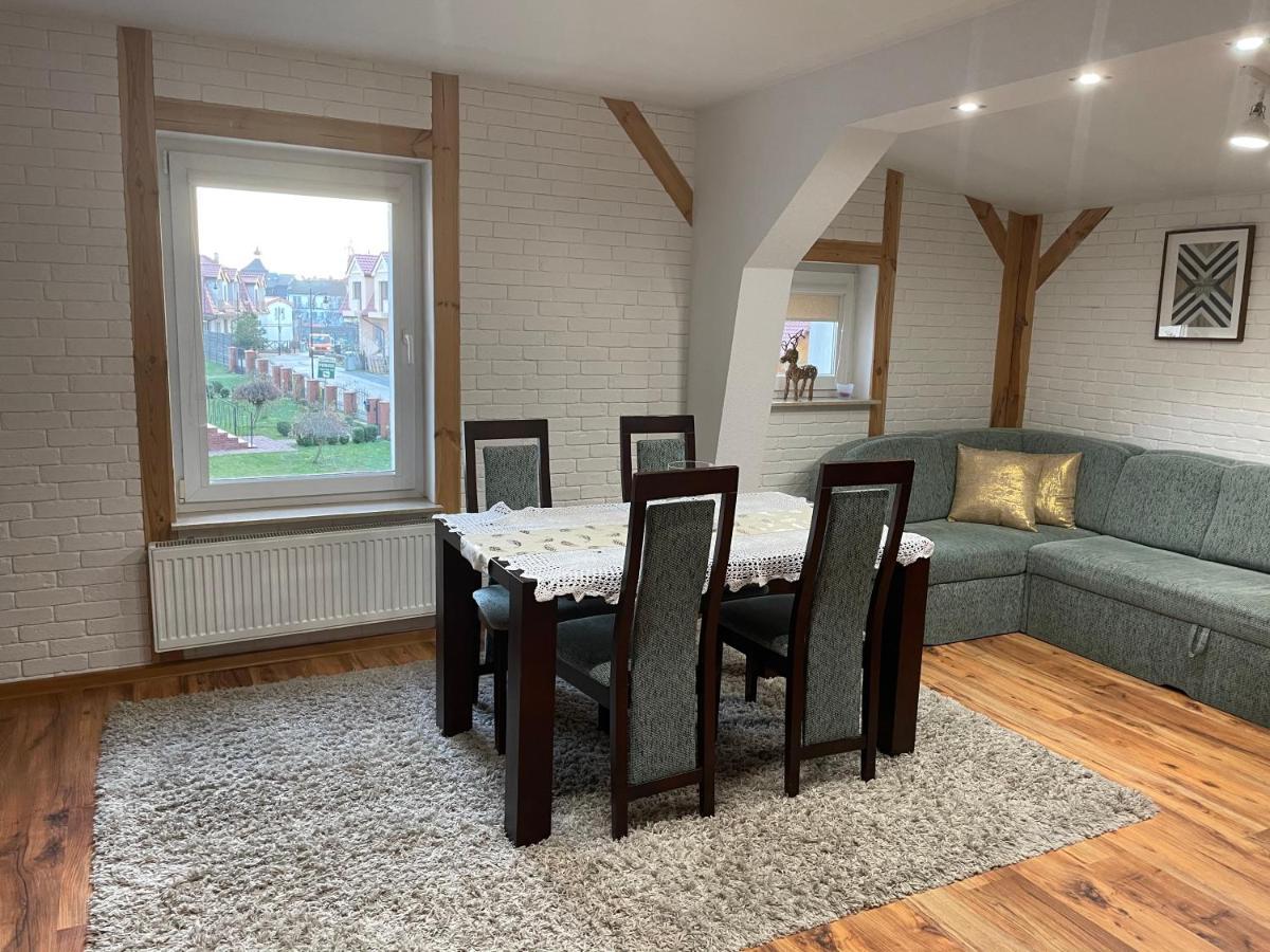 Apartament Przy Ulicy Zaruskiego Blisko Plazy Ustka Buitenkant foto