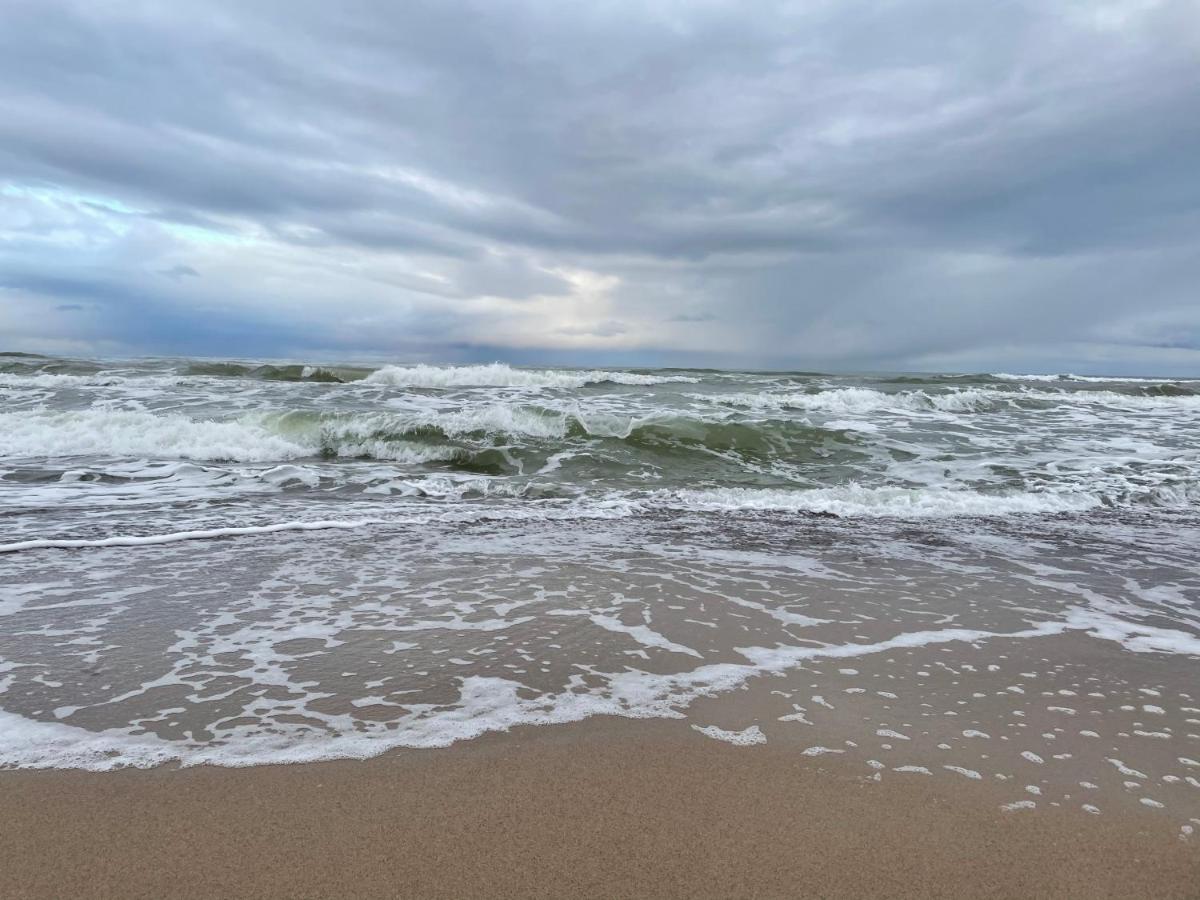 Apartament Przy Ulicy Zaruskiego Blisko Plazy Ustka Buitenkant foto