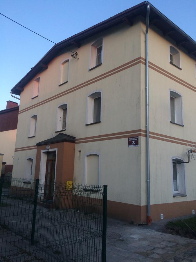 Apartament Przy Ulicy Zaruskiego Blisko Plazy Ustka Buitenkant foto